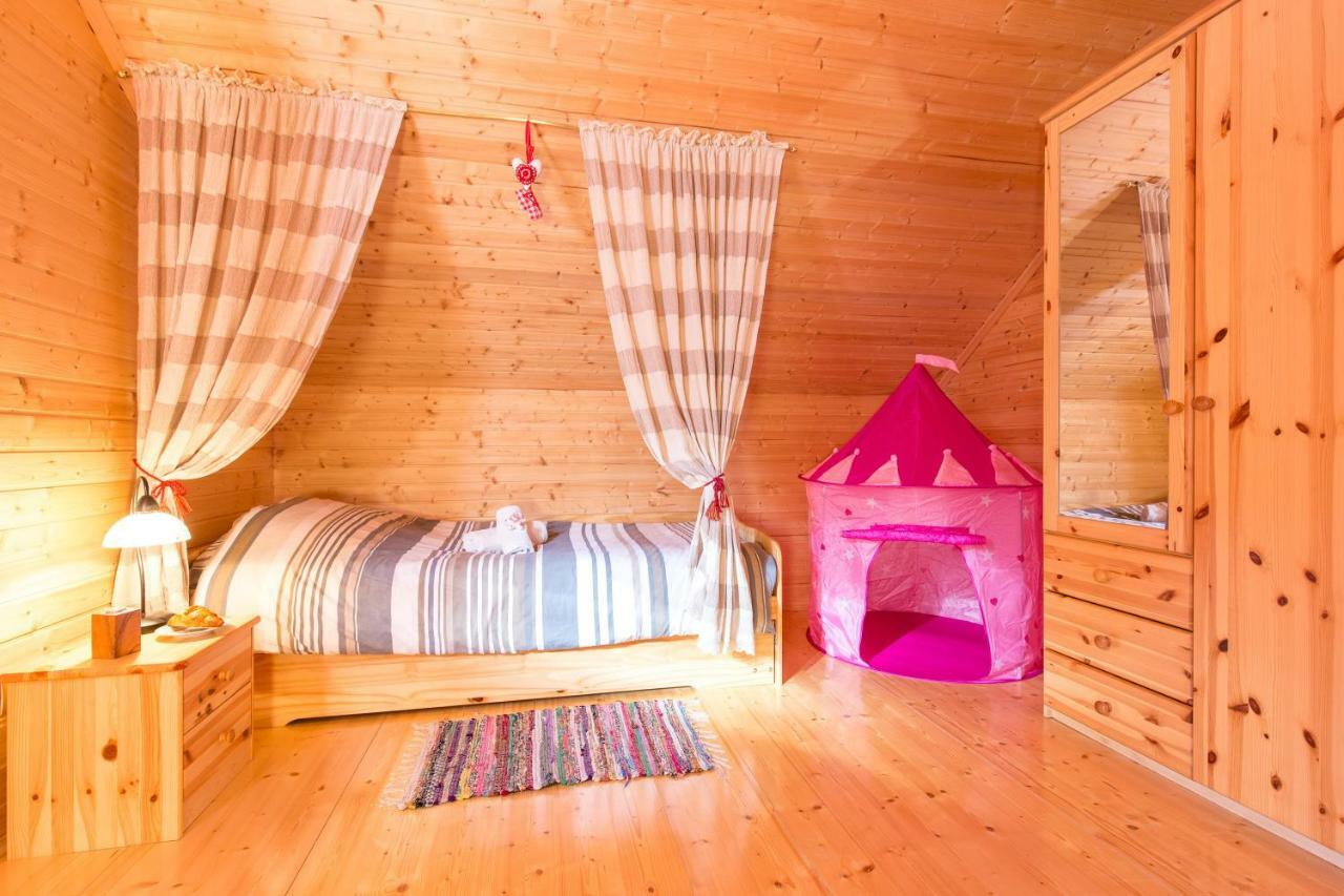 Holiday Home Kuca Za Odmor Lea - Ravna Gora Luaran gambar